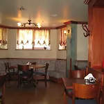 普洛姆纳达酒店 3*