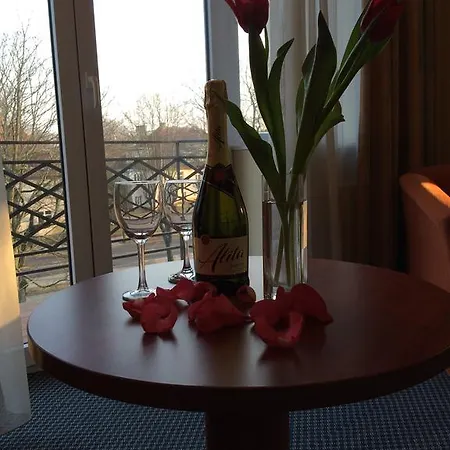 Szálloda Promenada 3*